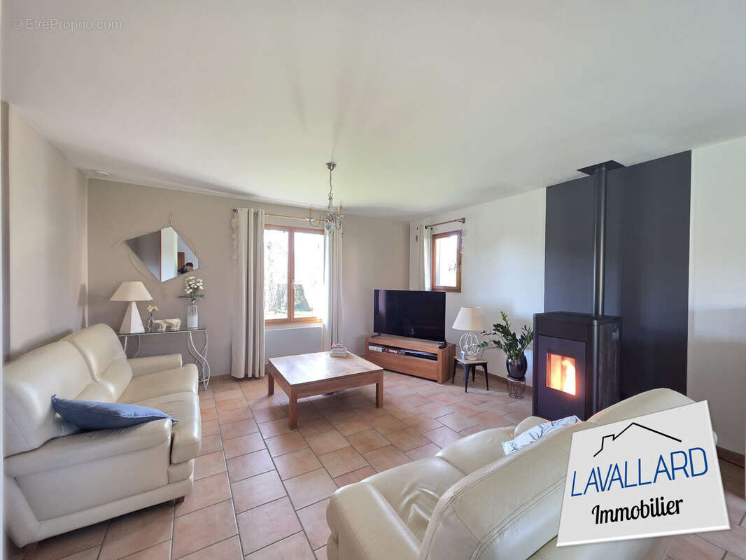 Maison à BACOUEL-SUR-SELLE