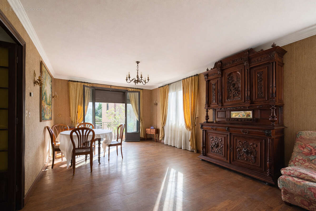 Maison à VILLEURBANNE