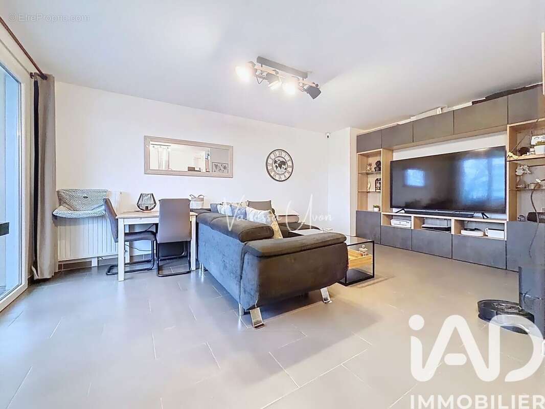 Photo 2 - Appartement à CORBEIL-ESSONNES