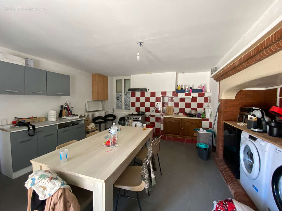 Maison à PUY-L&#039;EVEQUE