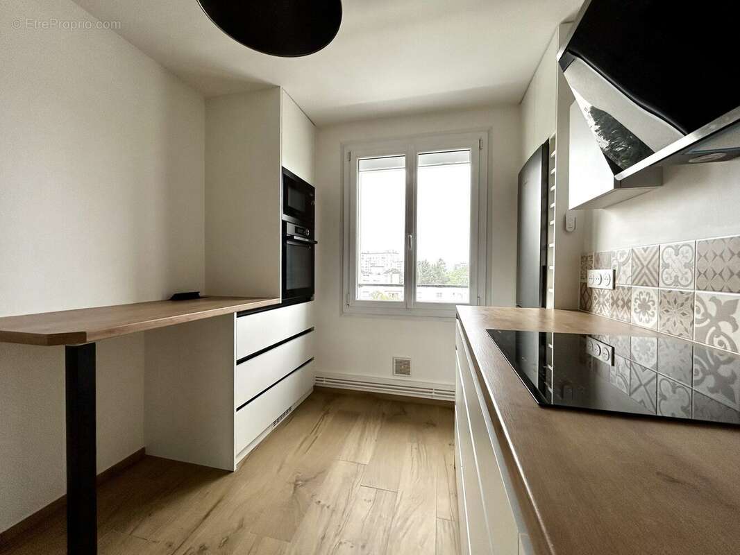 Appartement à SAINT-SEBASTIEN-SUR-LOIRE