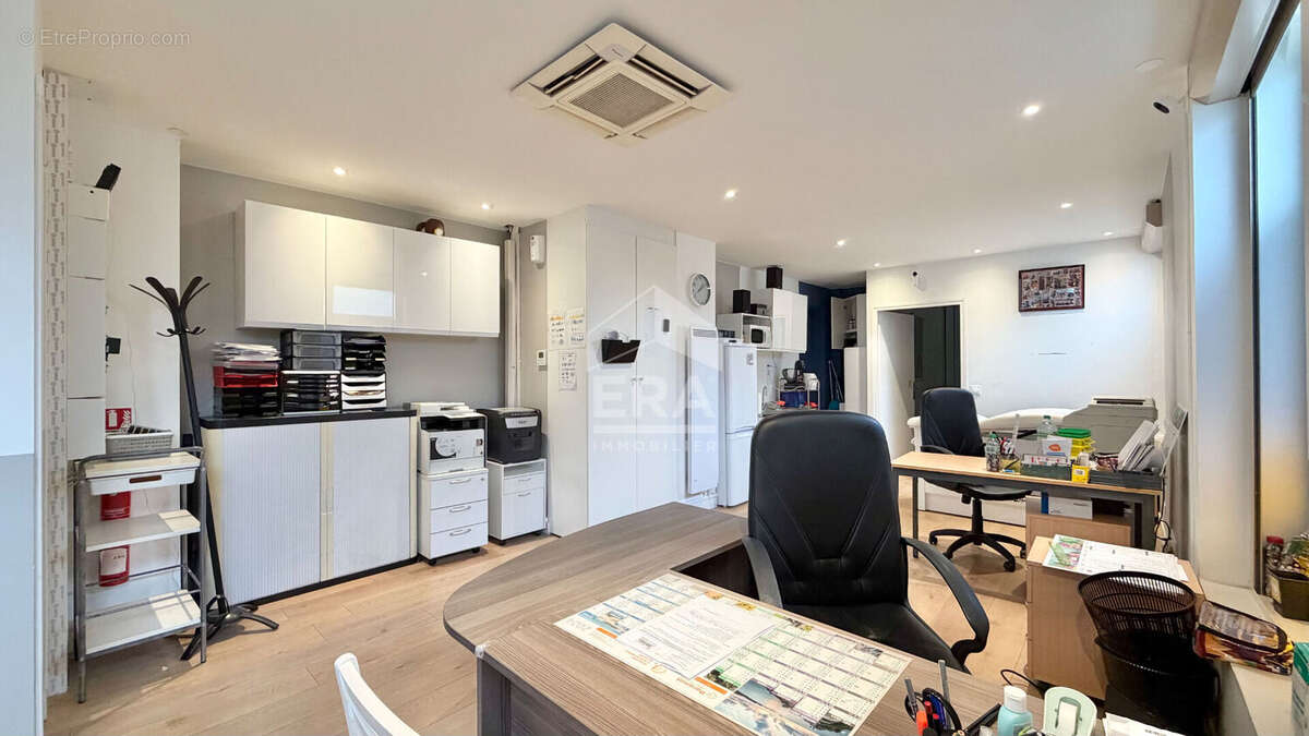 Appartement à CORBEIL-ESSONNES