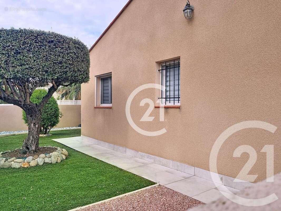 Maison à LATOUR-BAS-ELNE