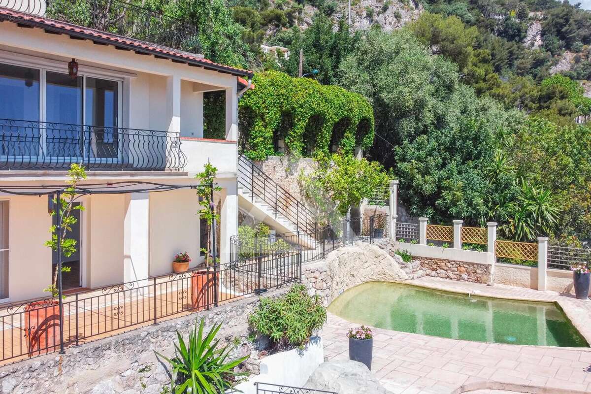 Cap d'ail - maison de ville - frontiere monaco - photo 2