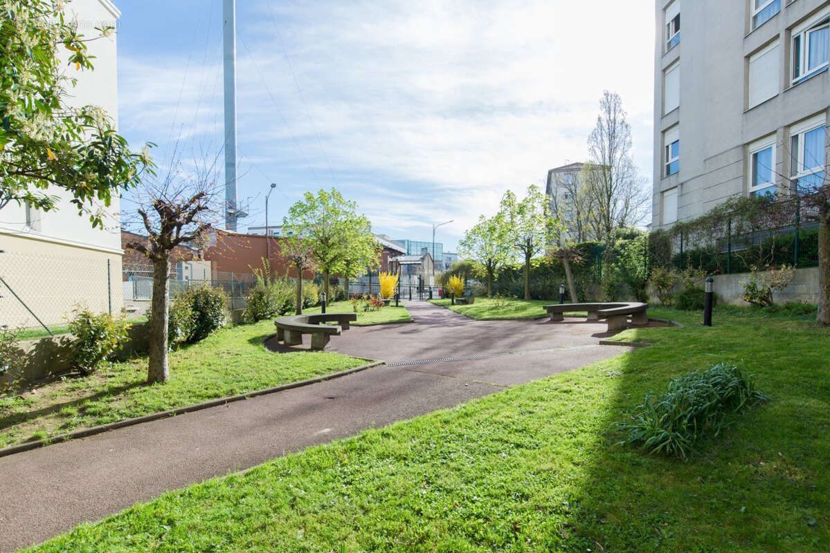 Appartement à LE KREMLIN-BICETRE