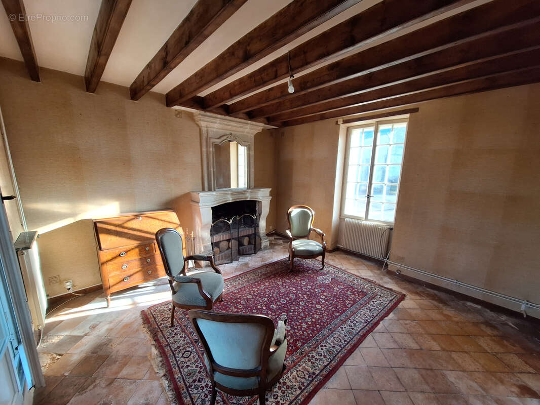 Maison à FONTEVRAUD-L'ABBAYE