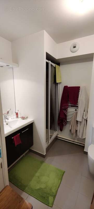 Appartement à LES CLAYES-SOUS-BOIS