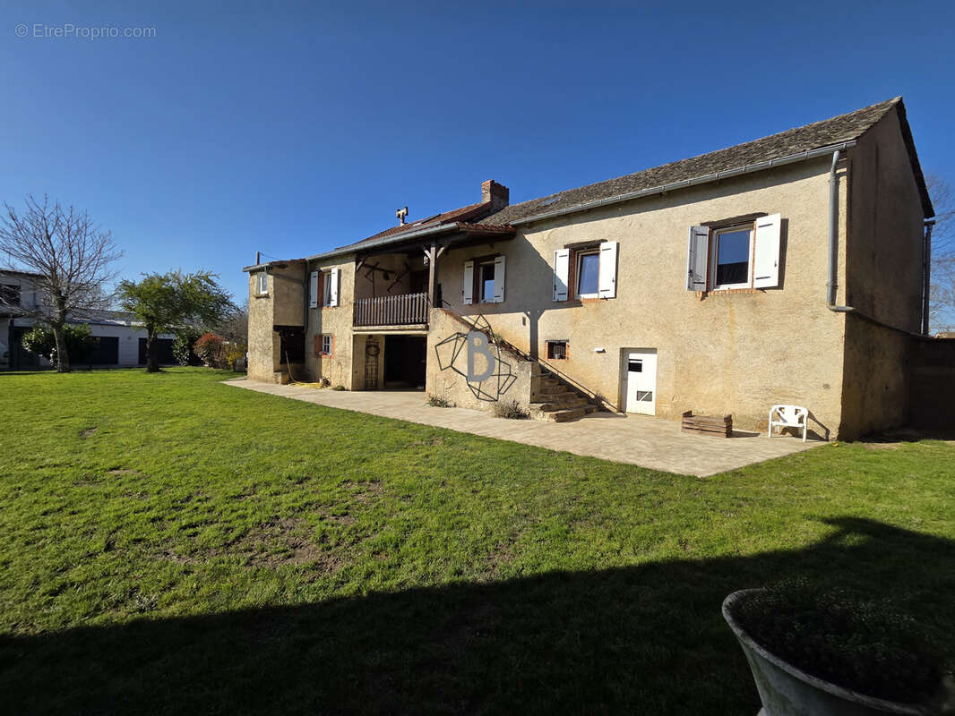 Corps de ferme T5 -100m2 - Pampelonne - photo 16