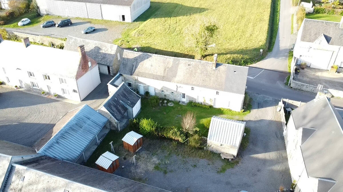 Maison à QUETTREVILLE-SUR-SIENNE