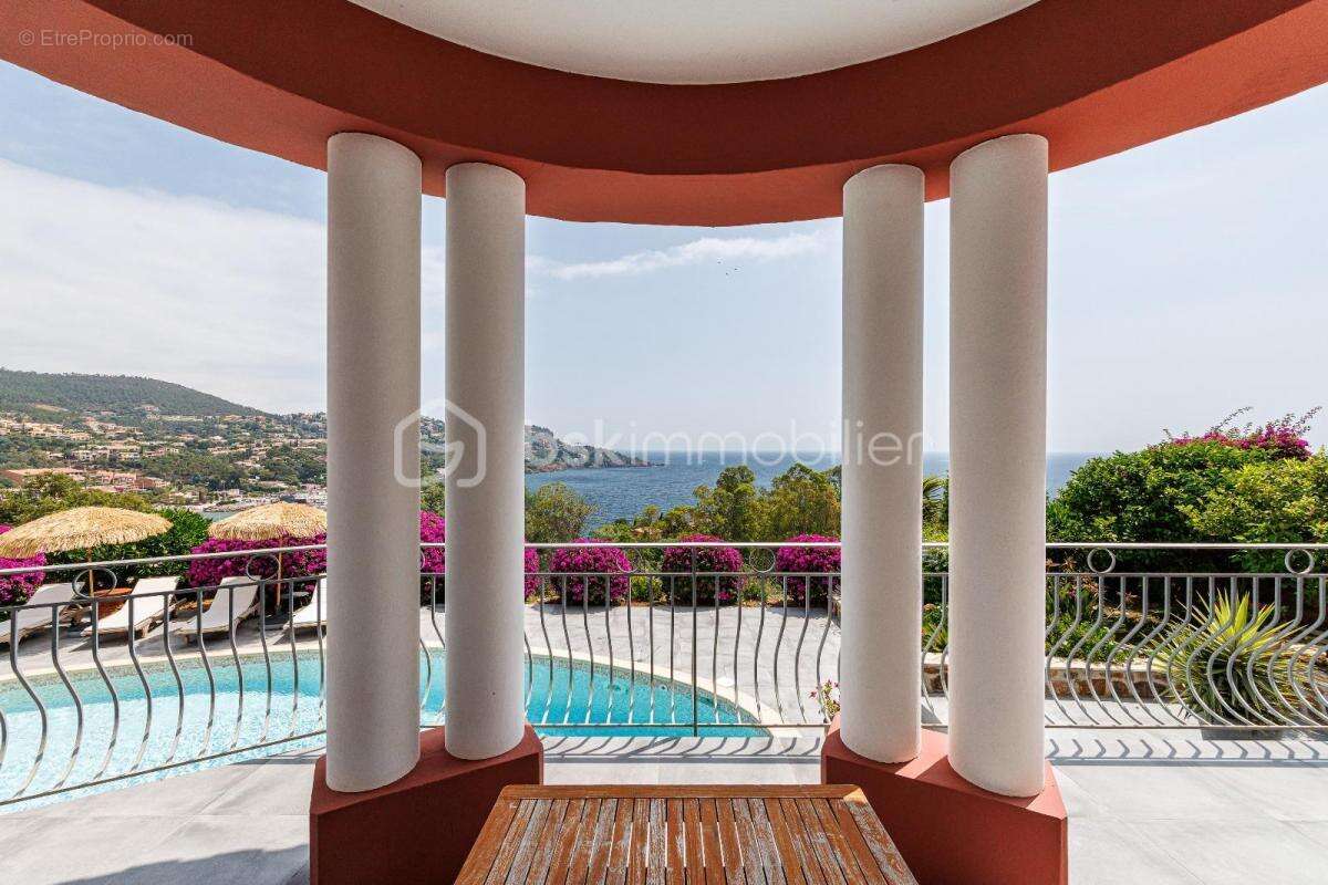 Maison à SAINT-RAPHAEL