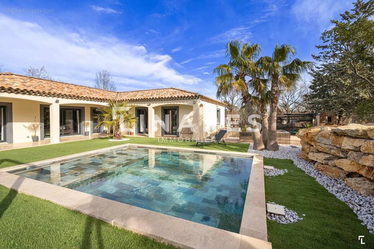 Maison à PLAN-D'AUPS-SAINTE-BAUME