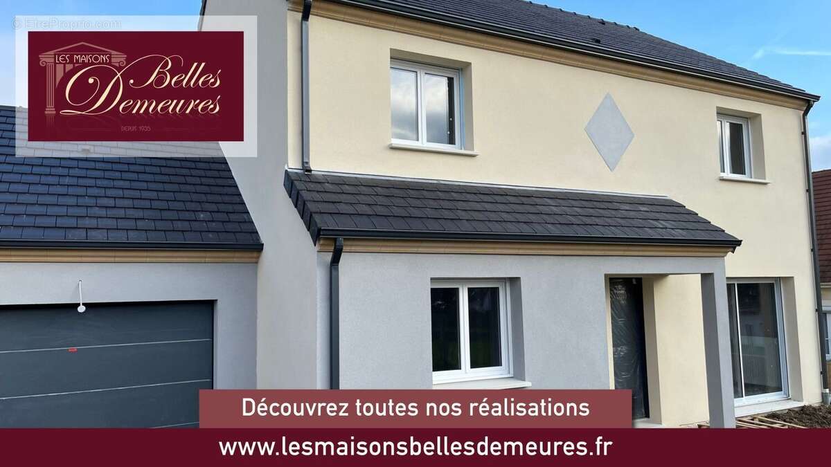 Terrain à VAUX-SUR-SEINE