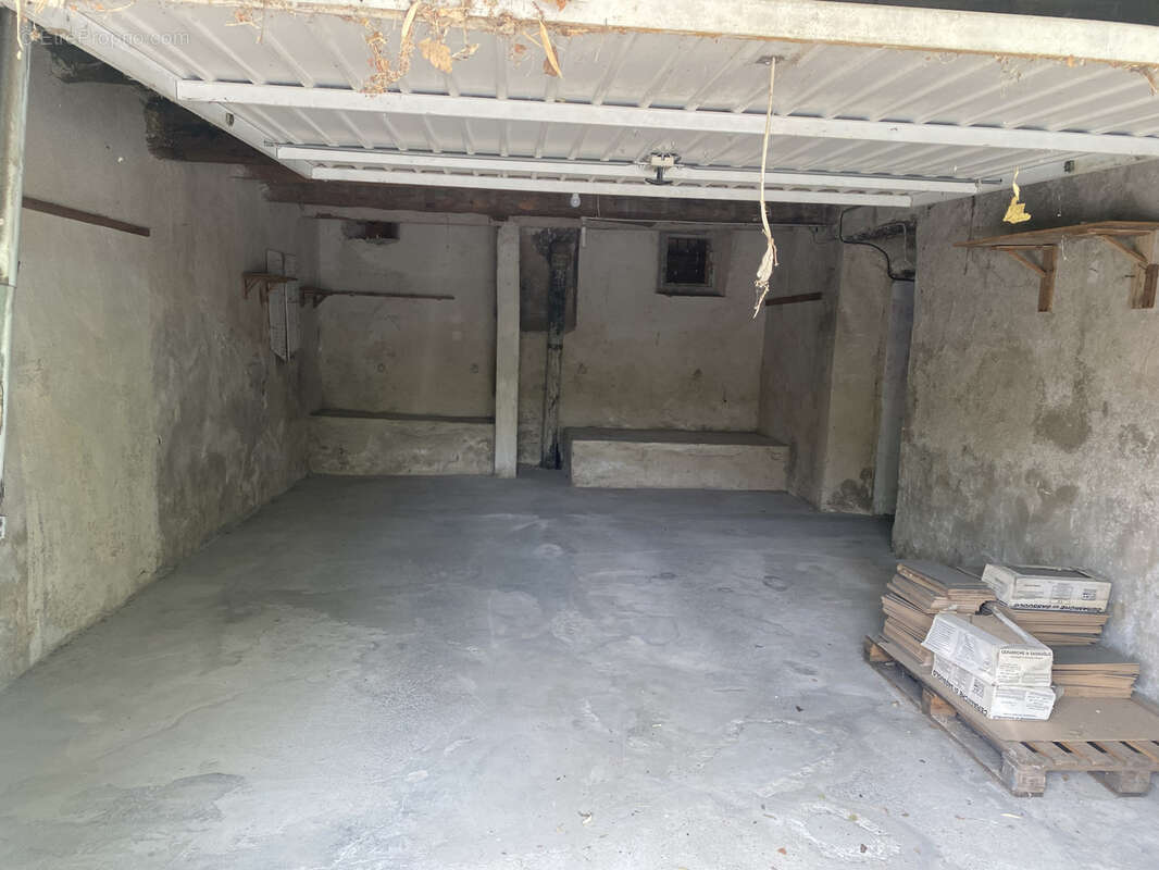 Maison à SPERACEDES