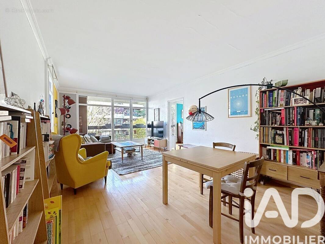 Photo 1 - Appartement à SAINT-MAUR-DES-FOSSES