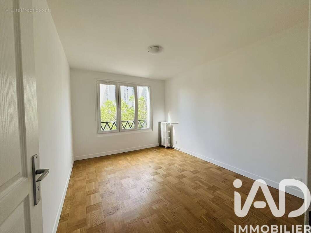 Photo 6 - Appartement à ISSY-LES-MOULINEAUX