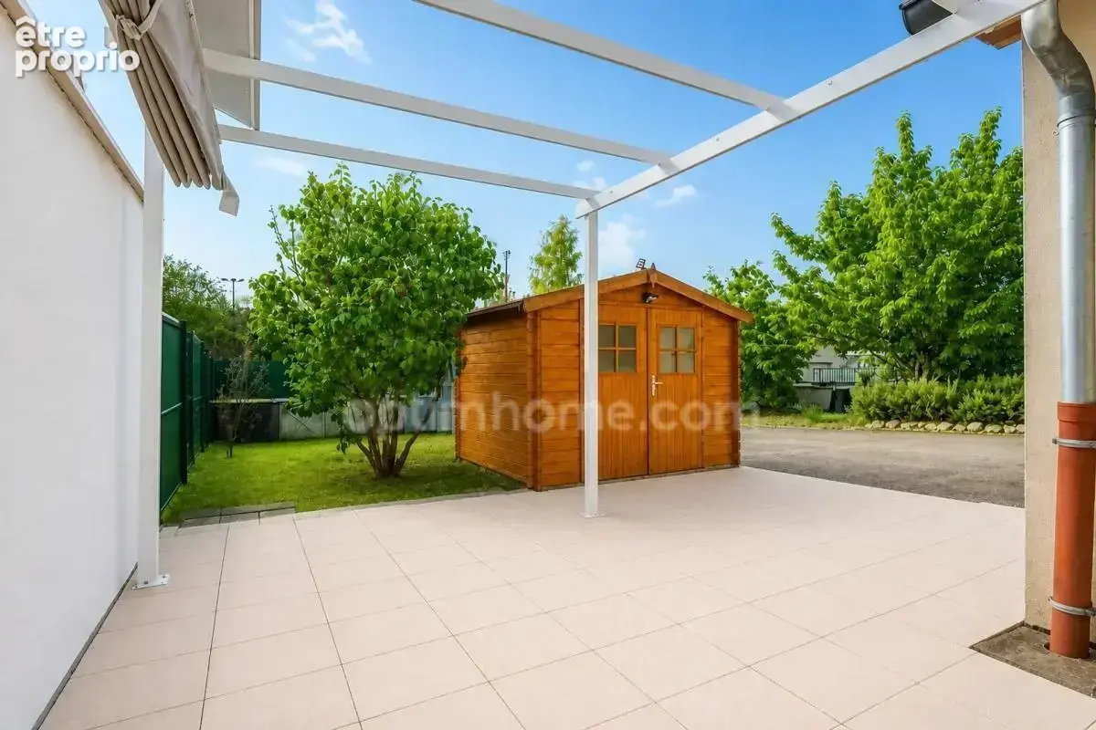 Yutz - maison mitoyenne 5 pieces avec 3 chambres, terrasse, jardin et garage ! - photo 8
