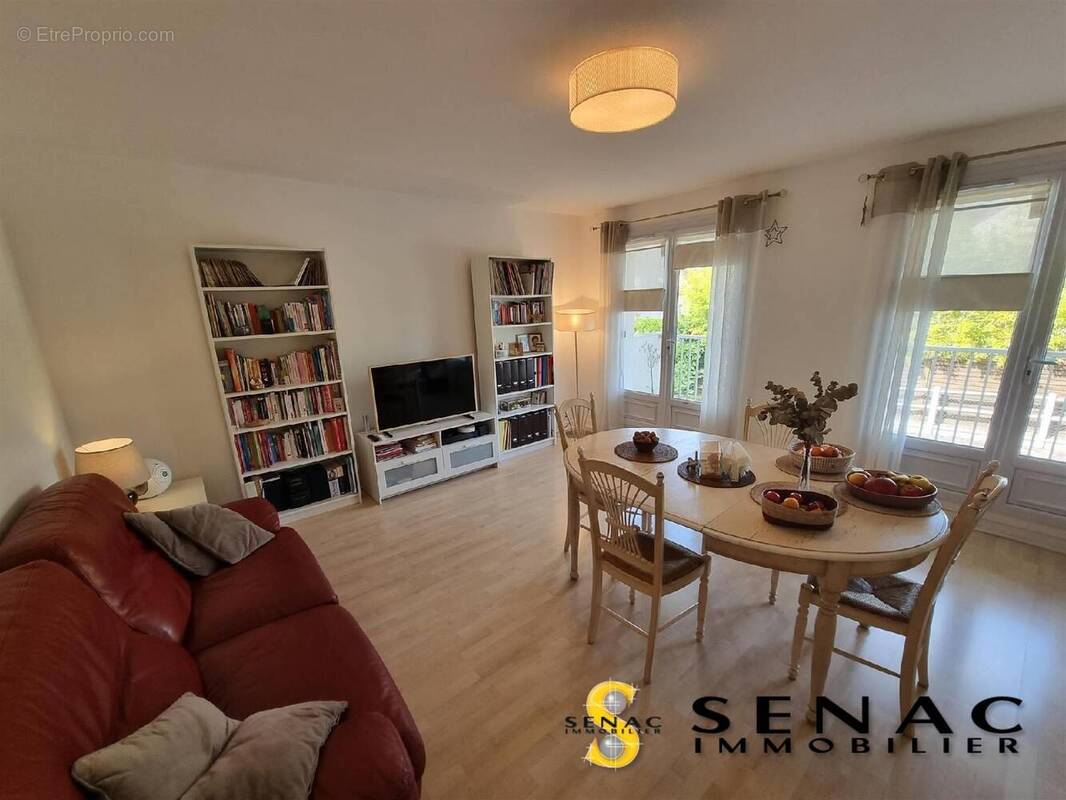 Appartement à MARGENCY