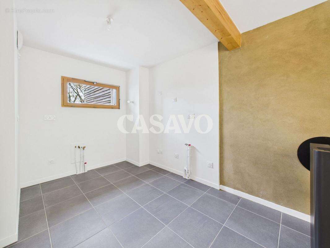 Appartement à AMBARES-ET-LAGRAVE