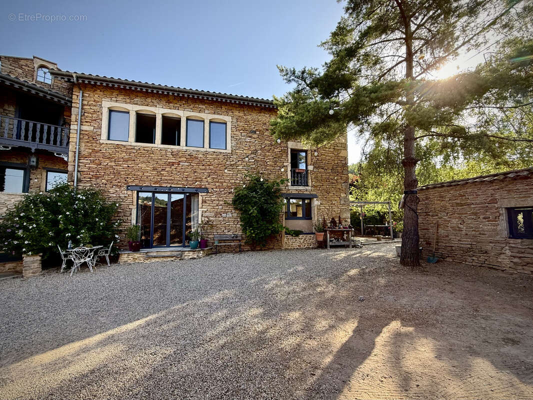 Maison à PIERRECLOS