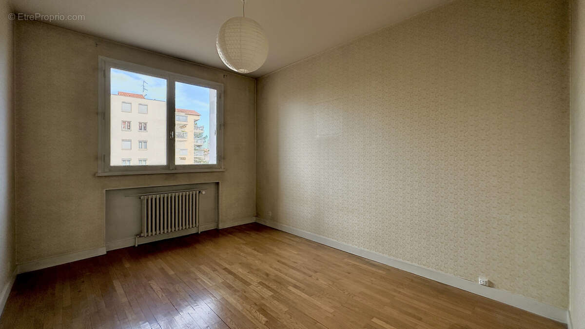 Appartement à LYON-5E