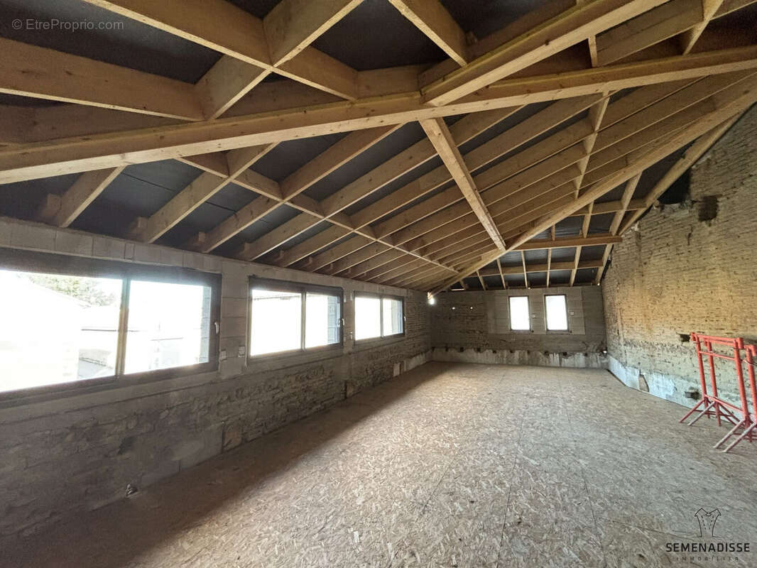 Maison à SAINT-ELIX-LE-CHATEAU