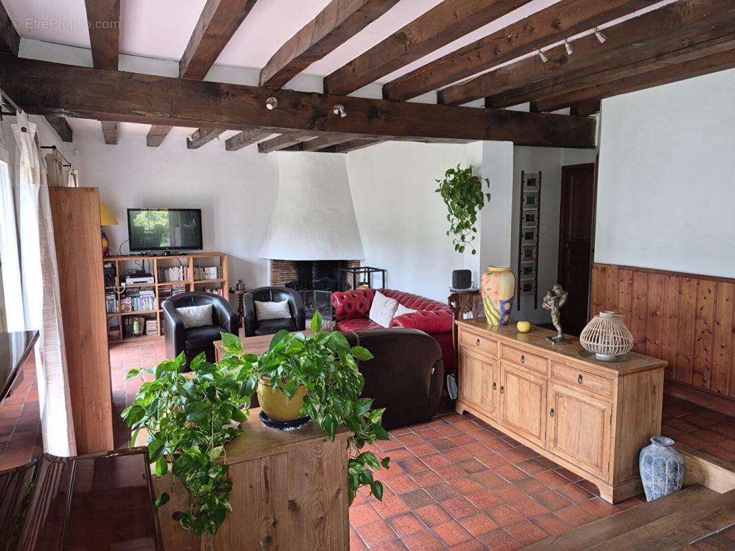 Maison à SAINT-REMY-LES-CHEVREUSE