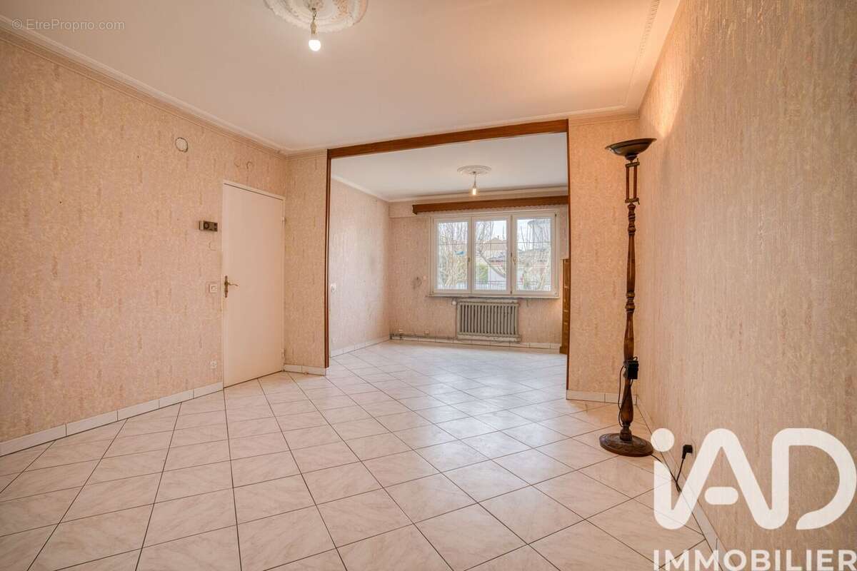 Photo 3 - Maison à MAIZIERES-LES-METZ
