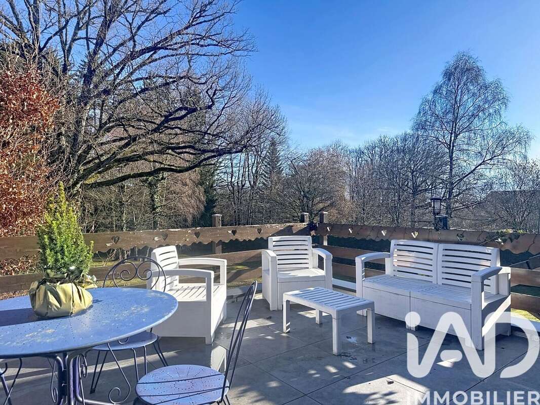 Photo 6 - Appartement à PERS-JUSSY