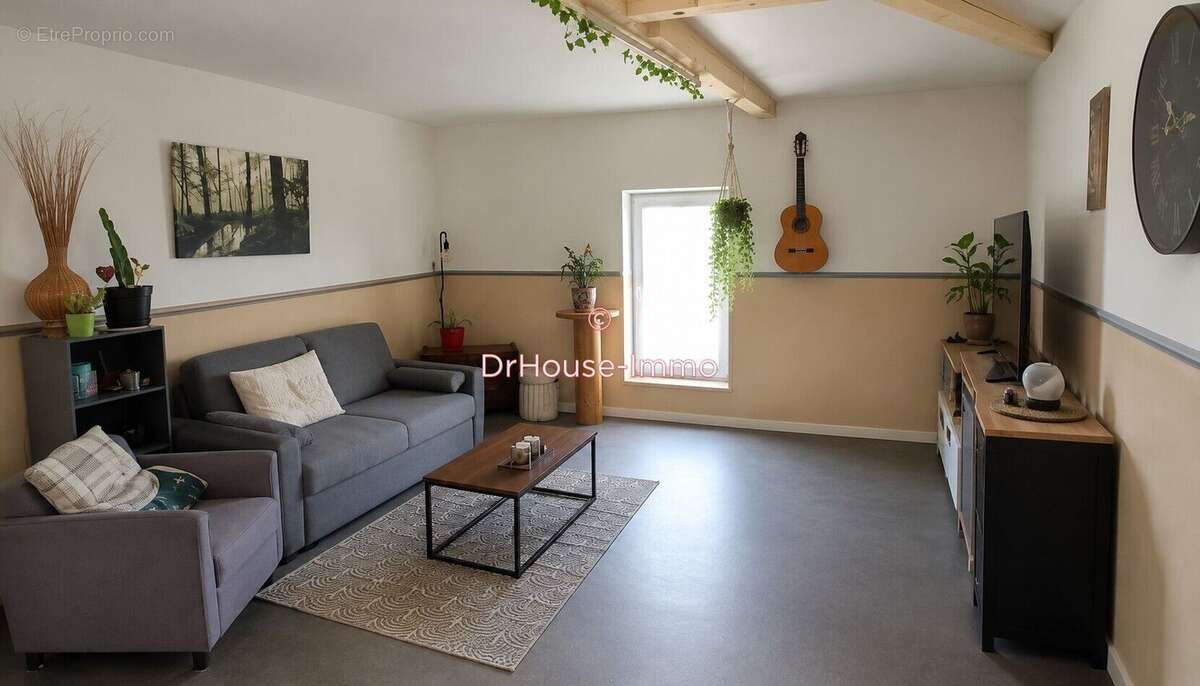 Appartement à VOUVRAY-SUR-LOIR