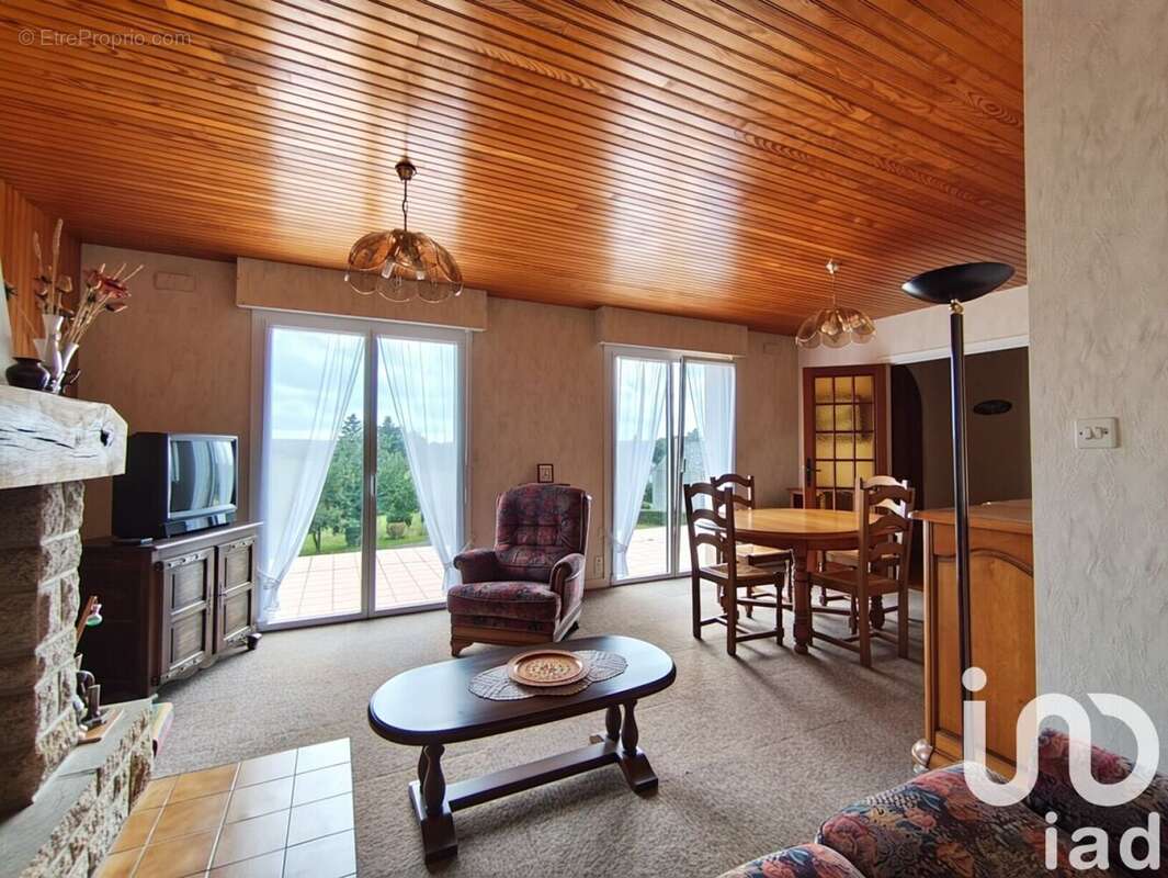 Photo 4 - Maison à LOCMARIA-GRAND-CHAMP