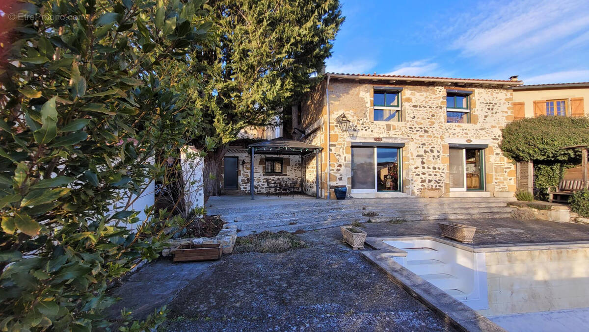 Maison à SAINT-MAURICE