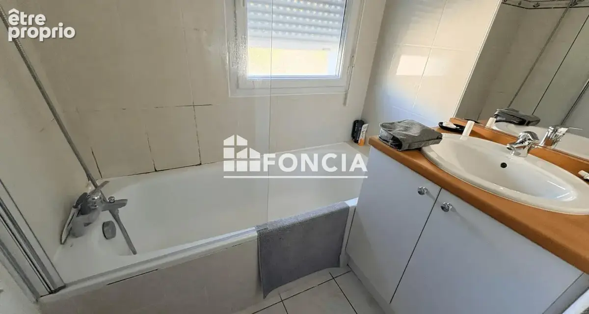 À vendre exclusivite foncia – angers quartier pasteur appartement t2 – 42 m² – balcon – 1 stationnement - photo 6