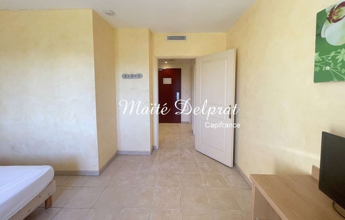 Appartement à vendre 2 pièces VEDENE (84)-LMNP avec bail commercial - photo 8