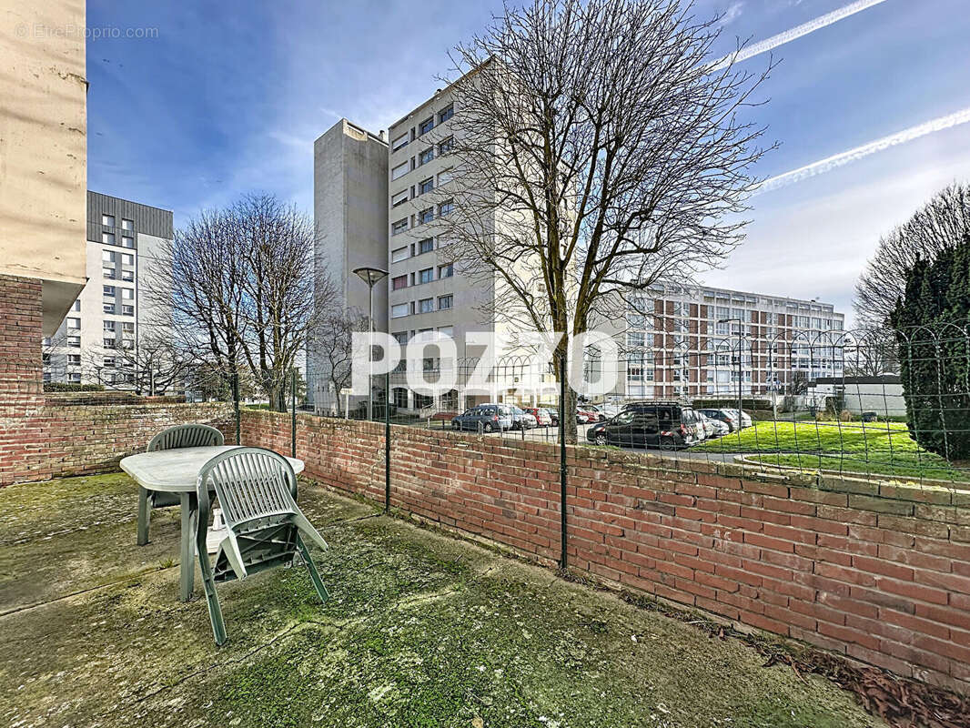 Appartement à HEROUVILLE-SAINT-CLAIR