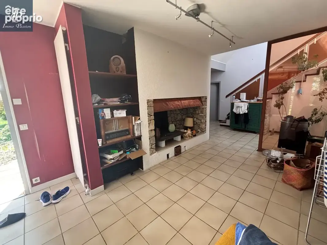 A VENDRE BEAUNE (Montagne de Beaune) maison 210 m2 habitable sur 1349 m2 de terrain - photo 9