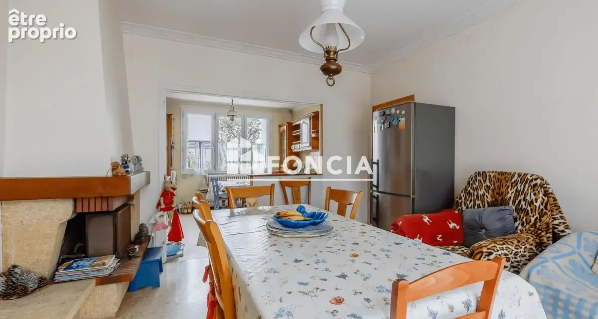 Maison T6 avec de très beaux volumes - photo 4