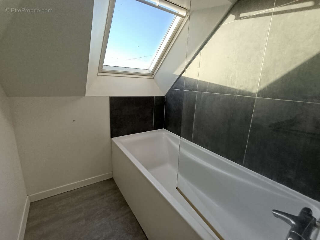 Maison à PLESSIX-BALISSON