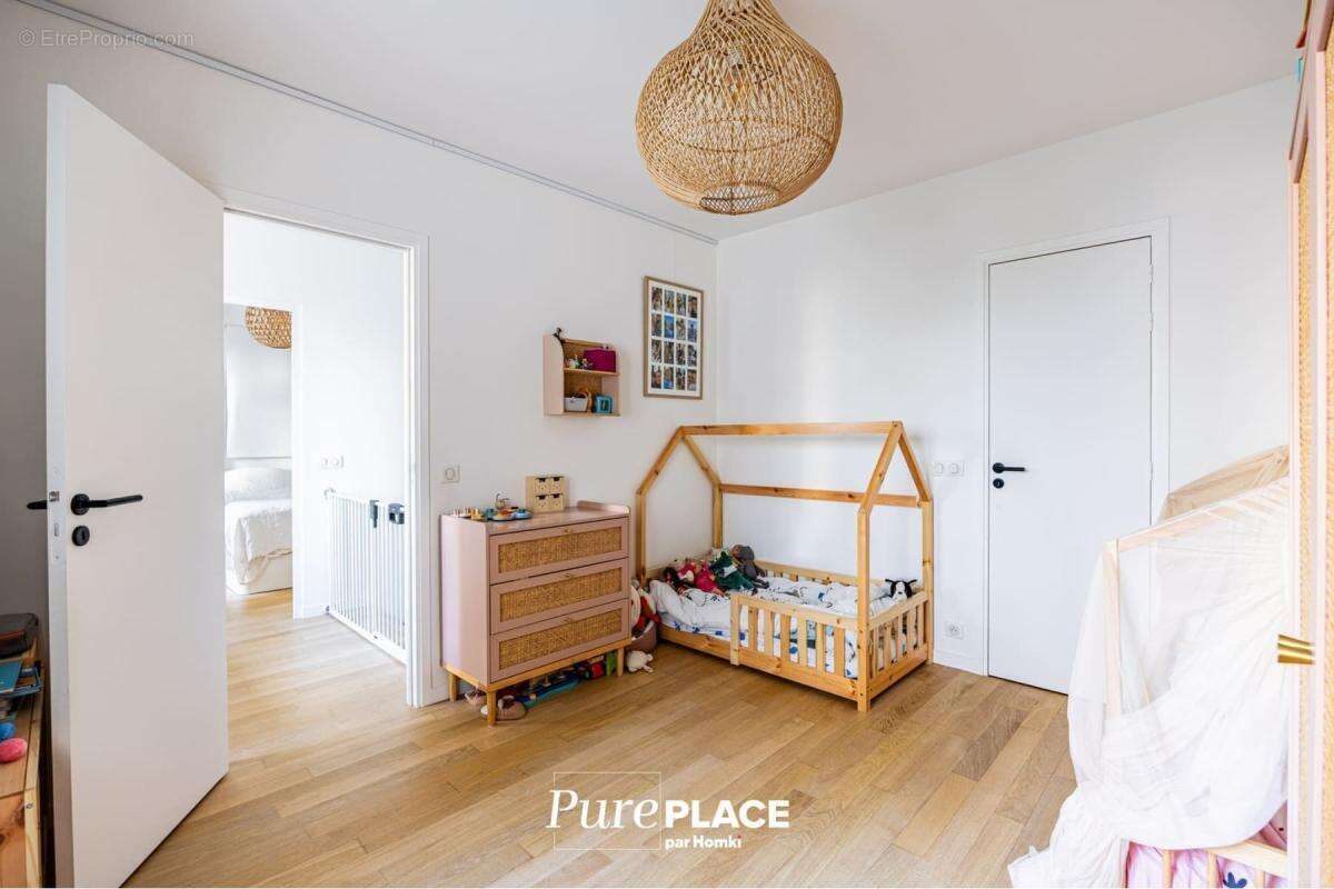 Maison à PARIS-14E