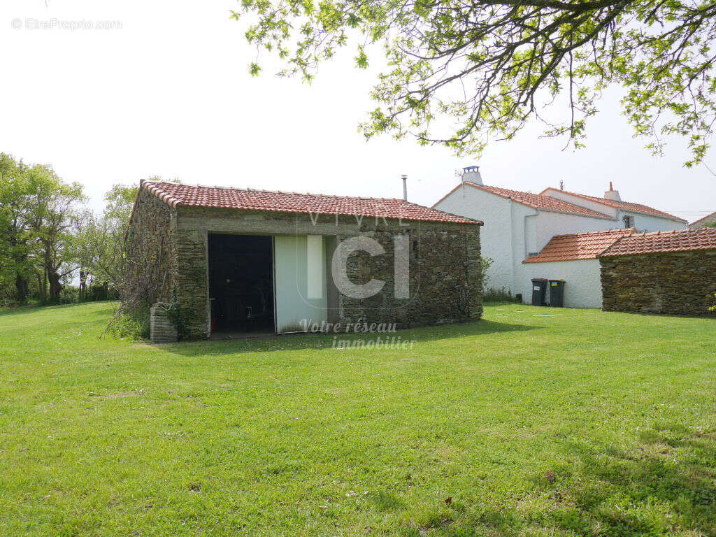 Maison à SAINT-MICHEL-CHEF-CHEF