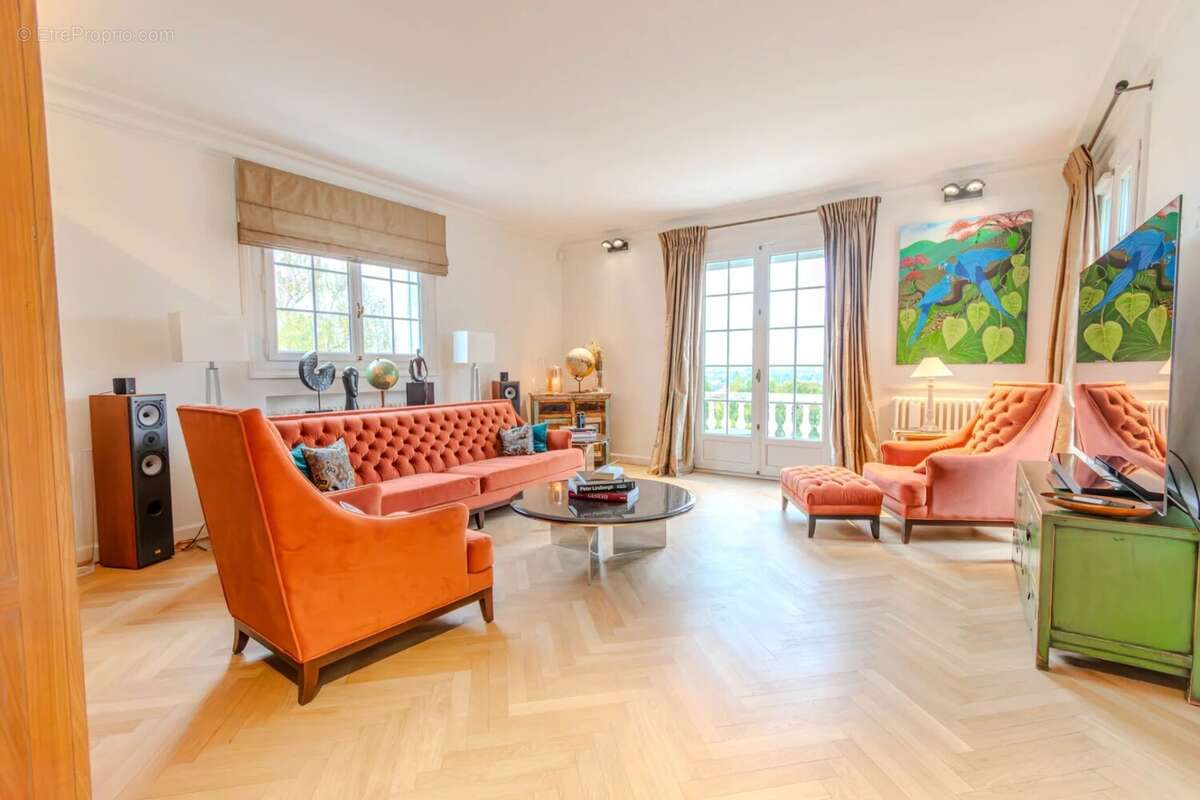 Maison à DEUIL-LA-BARRE