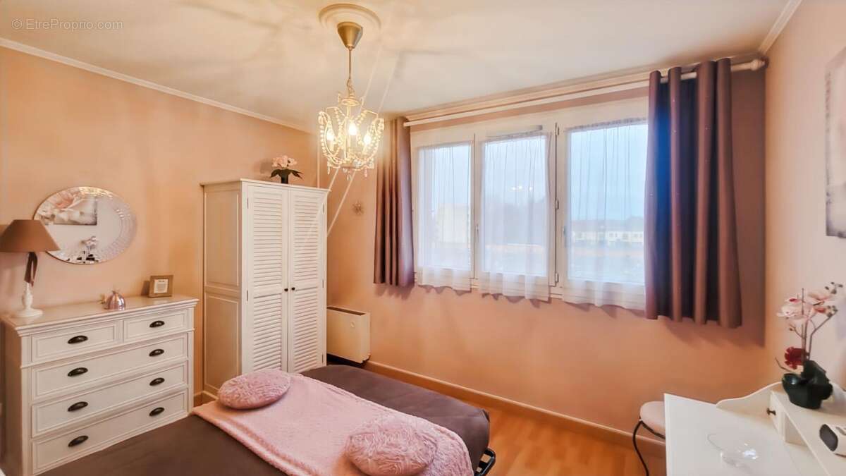 Appartement à BROU-SUR-CHANTEREINE