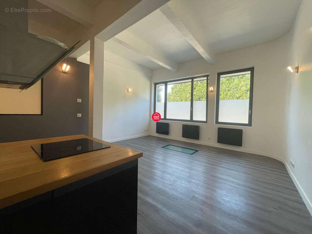 Appartement à AVELIN