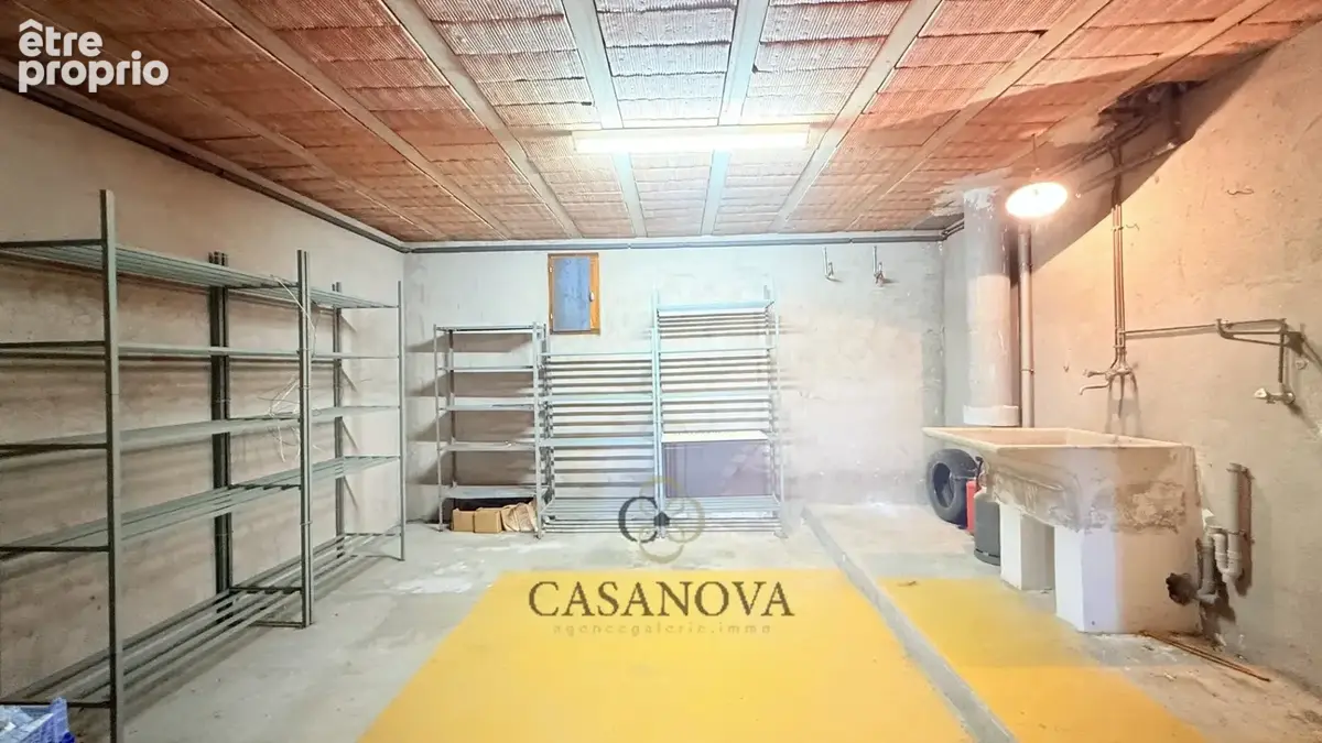 Villa d'architecte avec piscine, six chambres et appartement indépendant sur 1 720 m² de terrain - photo 17