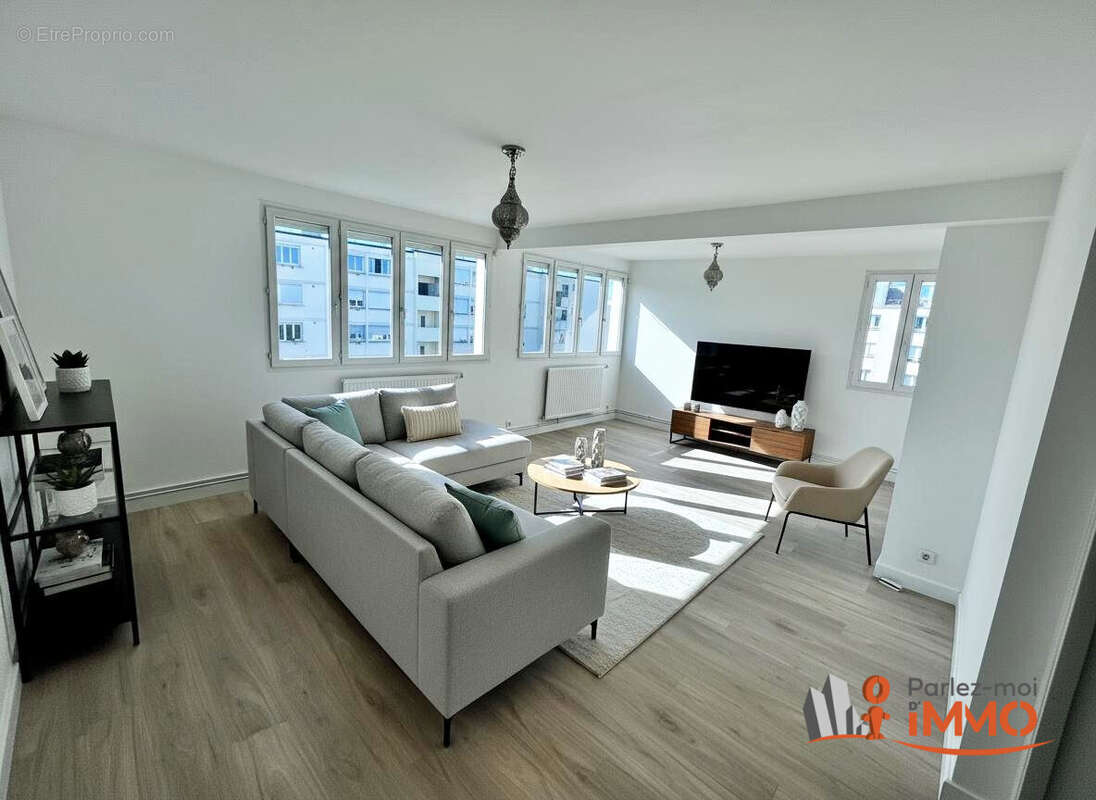 Appartement à LYON-5E