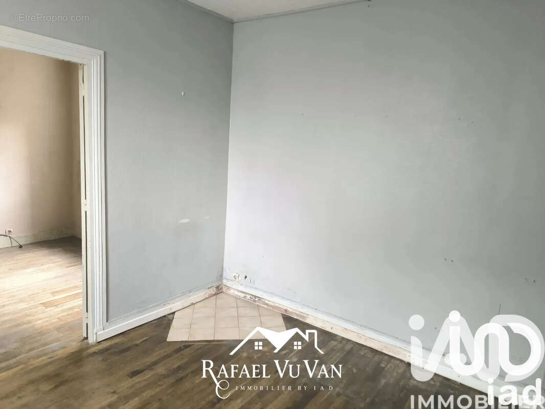 Photo 2 - Appartement à LE BOURGET