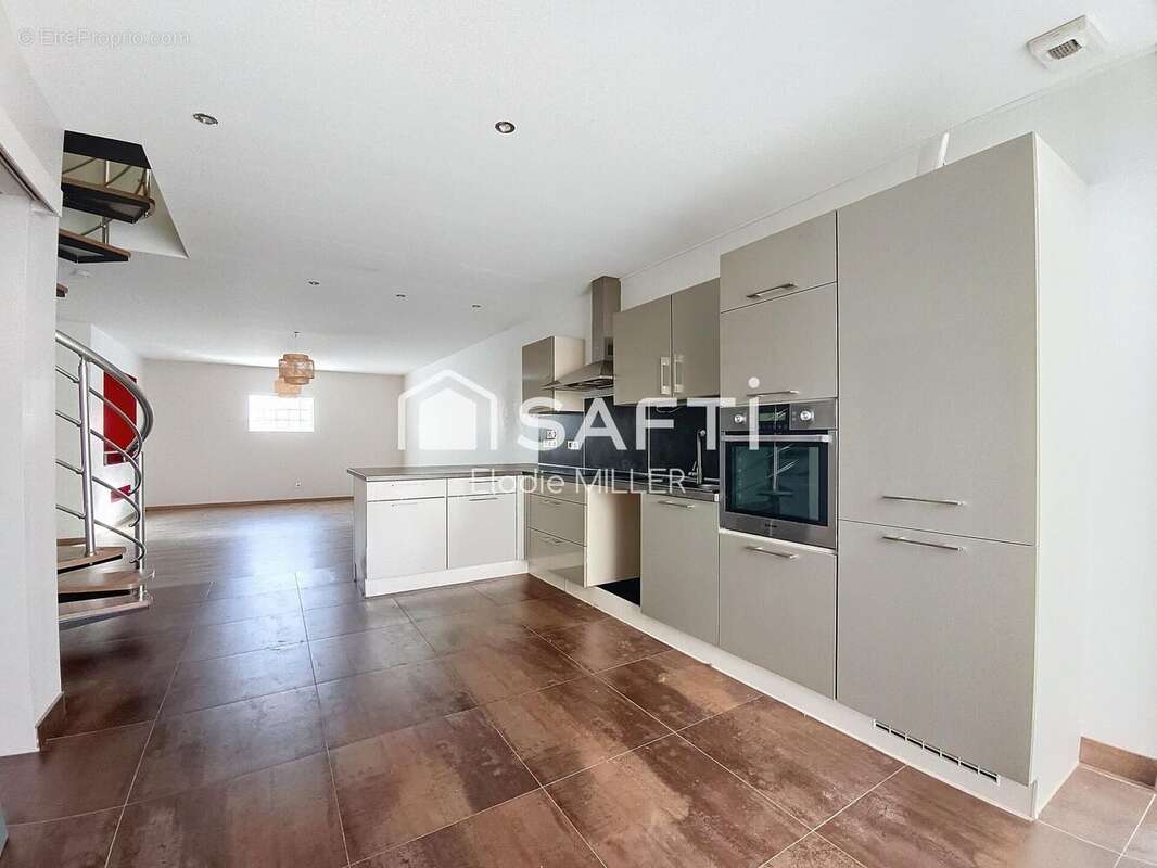 Photo 4 - Maison à JARVILLE-LA-MALGRANGE