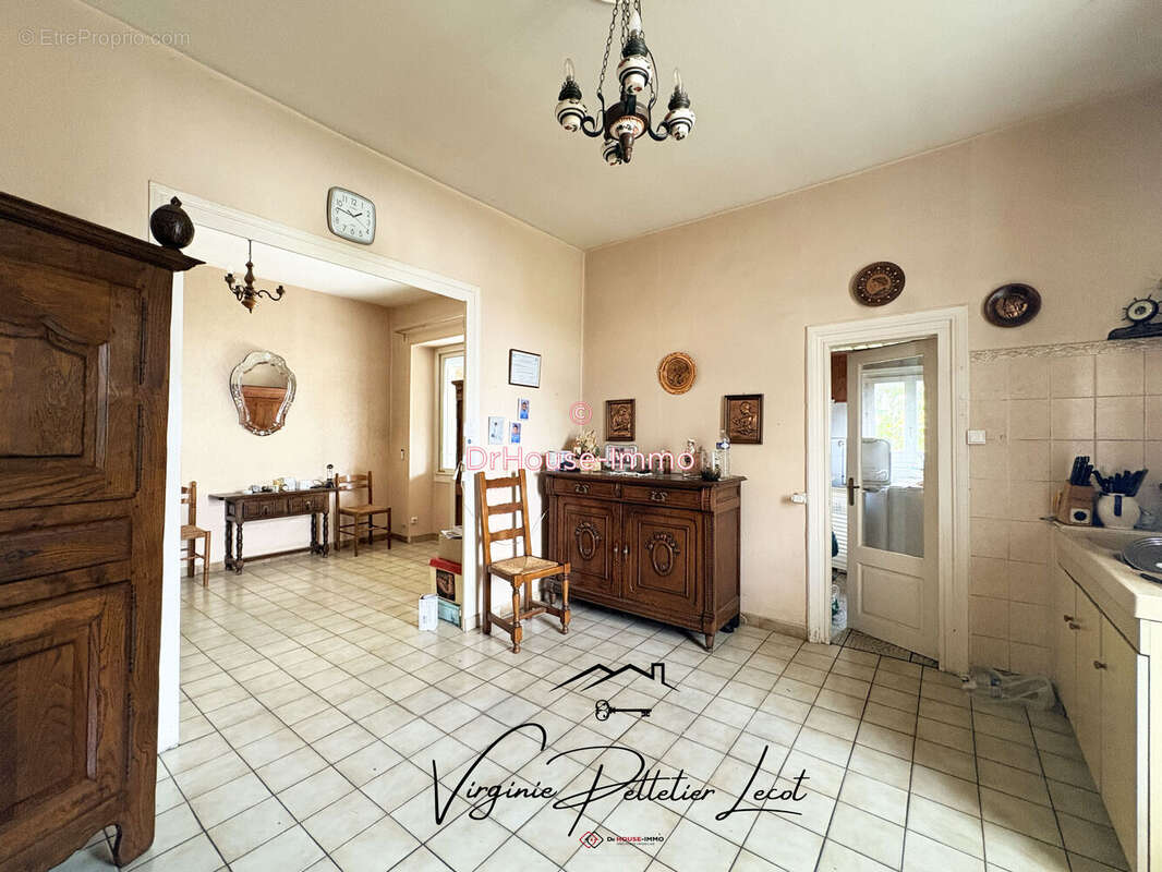 Maison 152 m² à Fontenay-Le-Comte  - photo 39