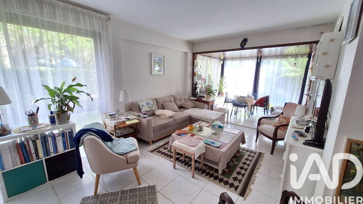 Photo 1 - Appartement à LE CHESNAY