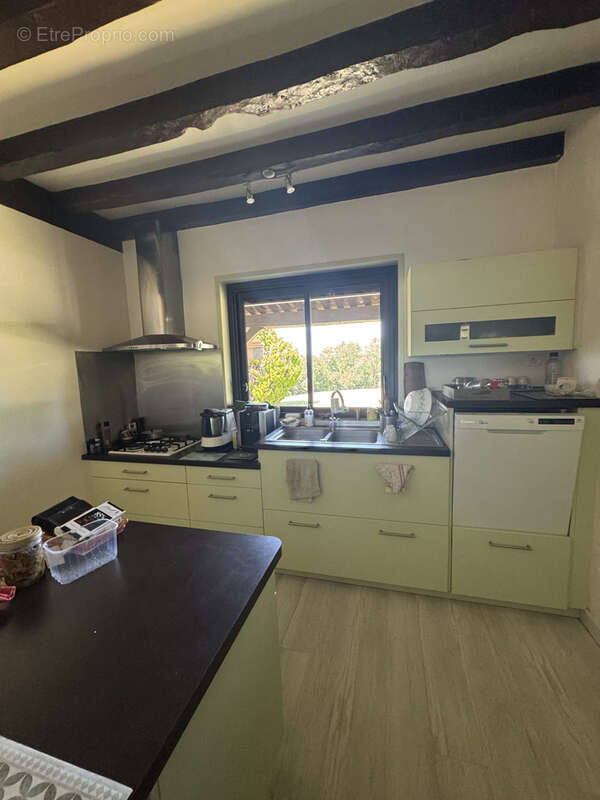 Maison à CENAC-ET-SAINT-JULIEN