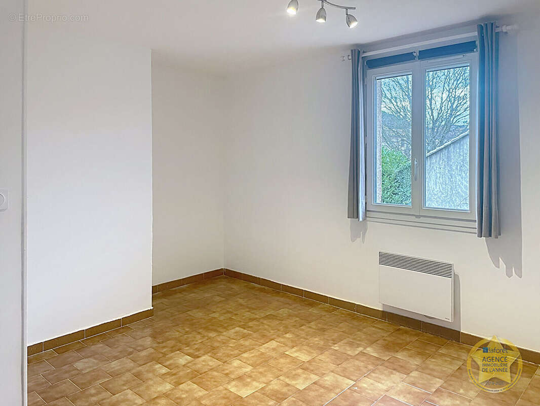 Maison à ROCHEFORT-DU-GARD